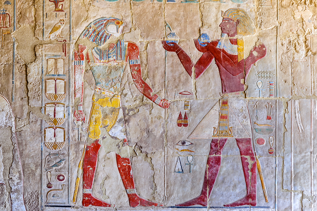 Murals on the walls of the Hatshepsut Temple at Deir al-Bahari, on the west bank of Luxor in Egypt. /CFP