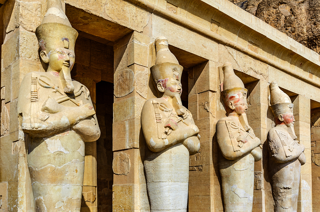Statues at the Hatshepsut Temple at Deir al-Bahari, on the west bank of Luxor in Egypt. /CFP