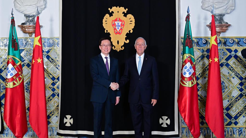 Chinese Vice President Han Zheng meets with Portuguese President Marcelo Rebelo de Sousa in Lisbon, Portugal, May 8, 2023. /Xinhua