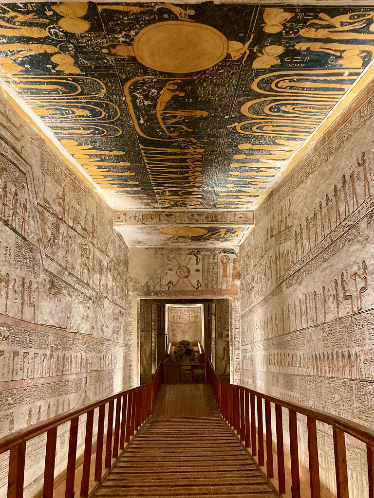 The history of the paintings on the walls of the Luxor Temple can be traced back to around 1400 BC. /CFP
