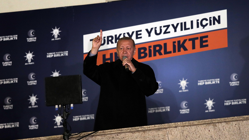 Turkish President Recep Tayyip Erdogan speaks to supporters in Ankara, Turkey, May 15, 2023. /CFP