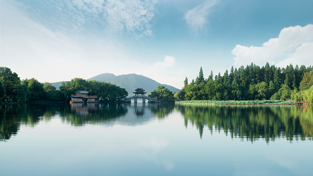 Scenery of the West Lake. /VCG