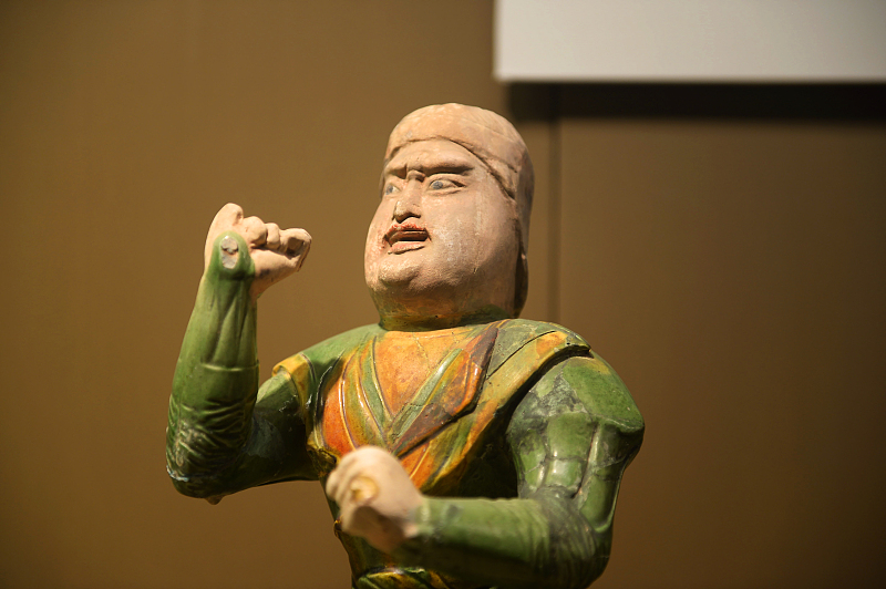 A tri-color, glazed pottery figurine on display at the Shaanxi History Museum in Xian, Shaanxi /CFP
