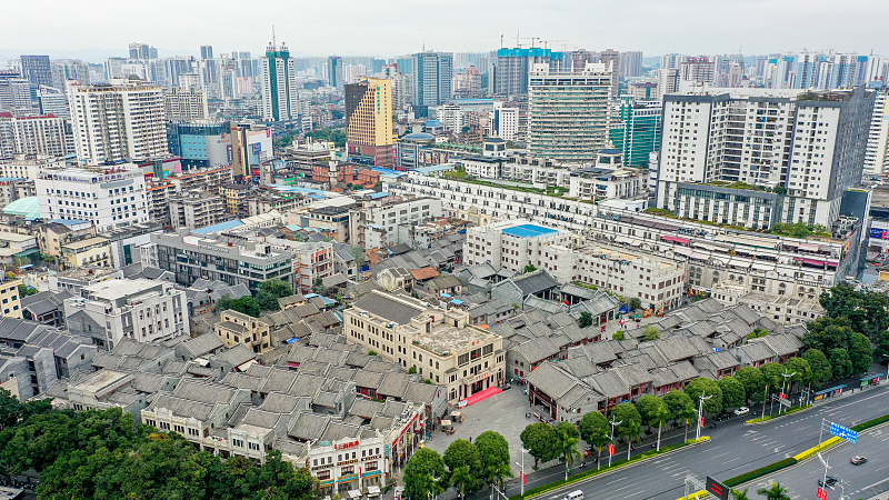 An aerial photo shows the view of Three Streets and Two Lanes block in Nanning City, Guangxi Zhuang Autonomous Region. /CFP