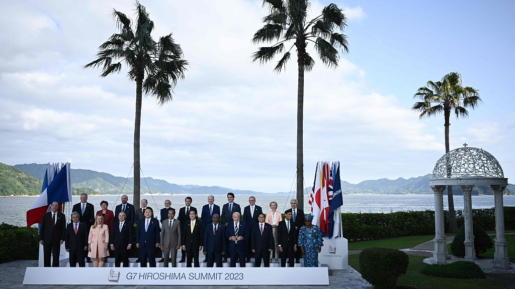 World leaders from G7 and invited countries pose for a family photo during the G7 Summit in Hiroshima, Japan, May 20, 2023. /CFP