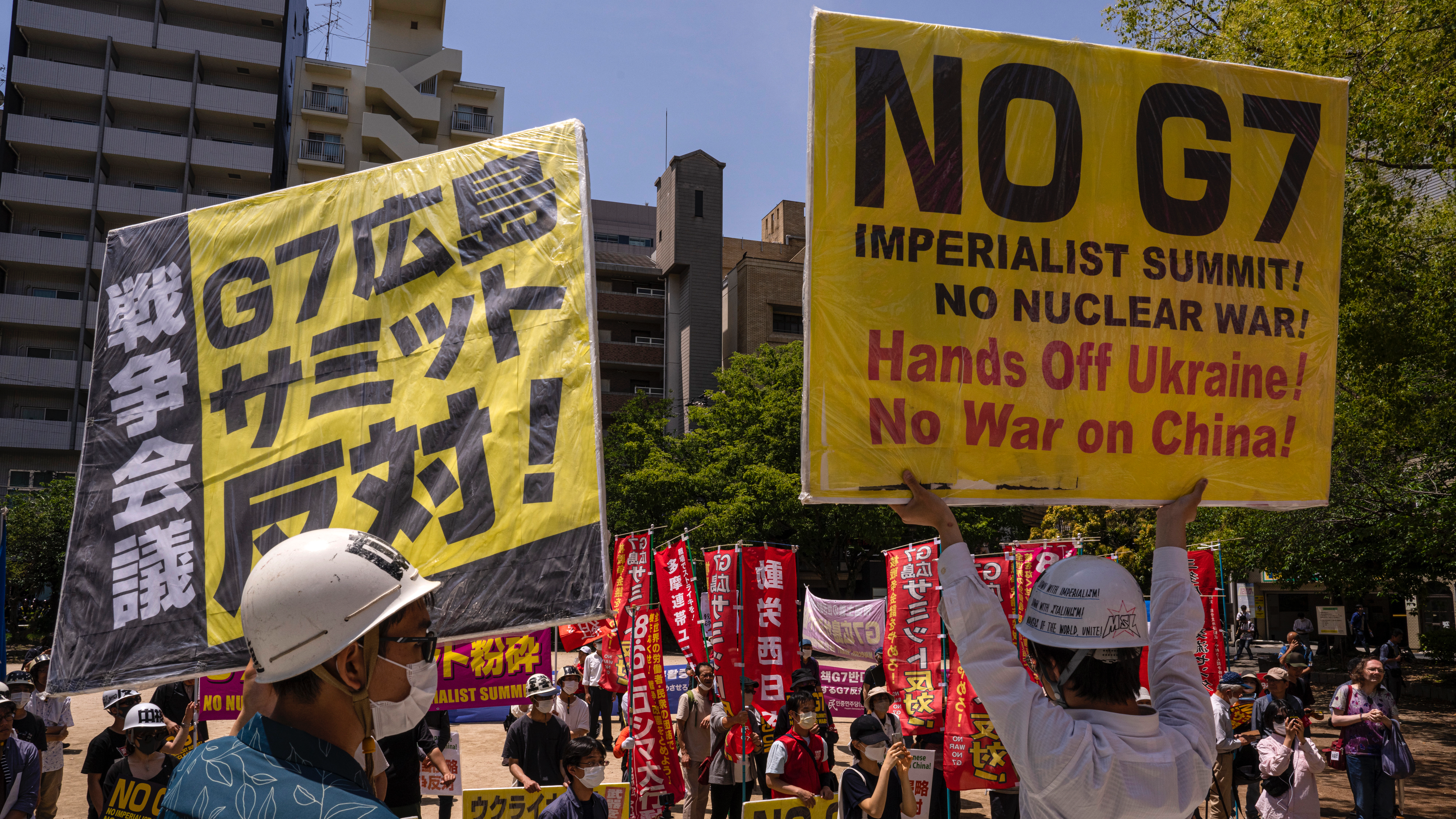 People rally in a protest against the G7 Summit in Hiroshima, Japan, May 21, 2023. /Xinhua