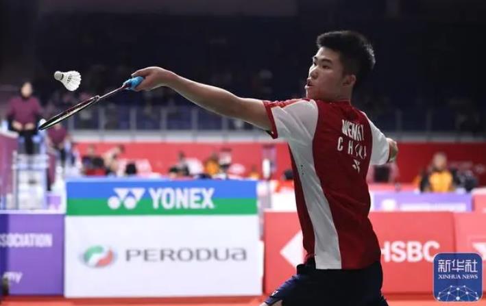 China's Weng Hongyang competes in the men's singles first round match at the Malaysia Masters in Kuala Lumpur, May 24, 2023. /Xinhua