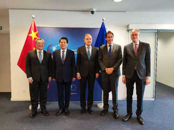 The Special Representative of the Chinese Government on Eurasian Affairs Li Hui (L2) meets with the European Union officials in Brussels, Belgium, May 25, 2023. /Chinese Foreign Ministry
