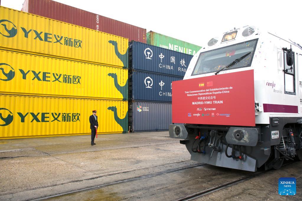 A freight train heading for Yiwu of China departs from Madrid, Spain, March 9, 2023. /Xinhua