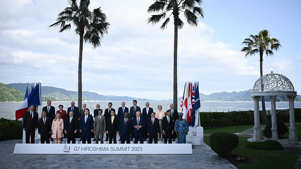 World leaders from G7 and invited countries pose for a family photo during the G7 Leaders' Summit in Hiroshima, Japan, May 20, 2023. /CFP