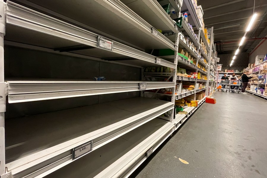 Empty shelves for cheap eggs are seen at a supermarket in Brussels, Belgium, October 31, 2022. /Xinhua
