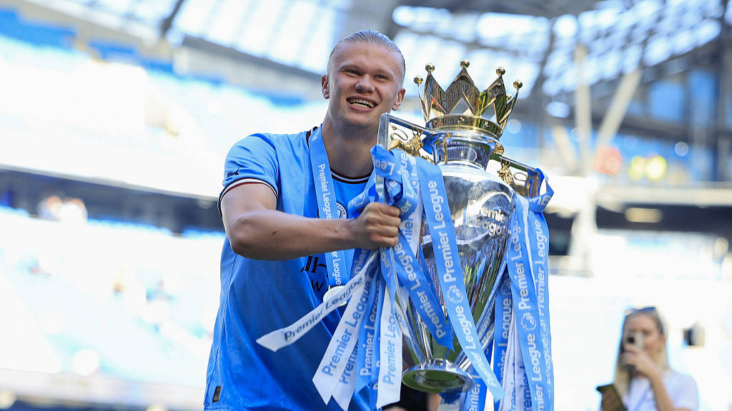 CGTN Sports Talk: Some UEFA top leagues face a new era, some don't