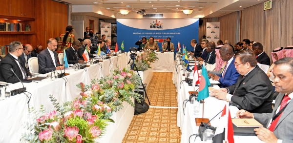 BRICS countries hold a two-day foreign ministers' meeting in Cape Town, South Africa. /Chinese Foreign Ministry 