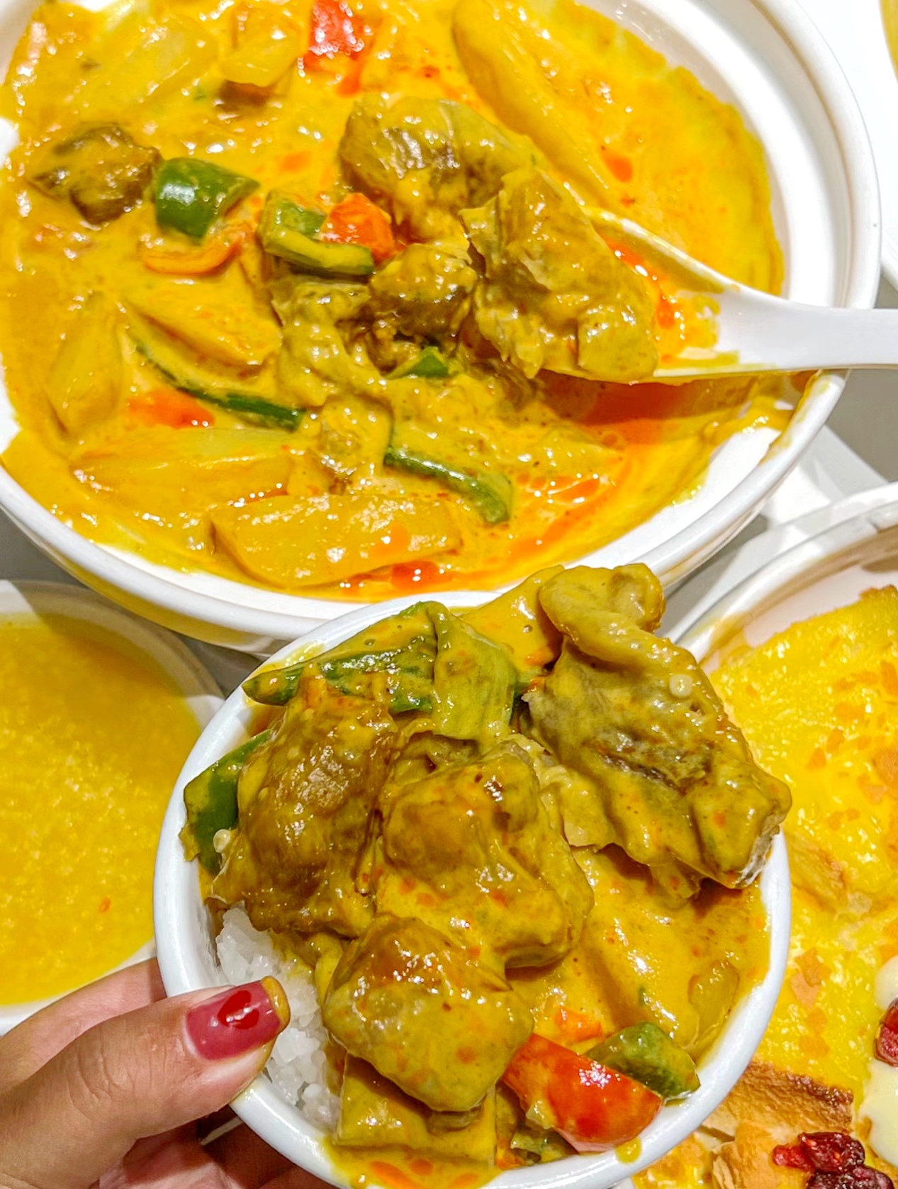 Coconut milk curry beef brisket is enjoyed by Hainan locals with a light and sweet taste. /Photo provided to CGTN