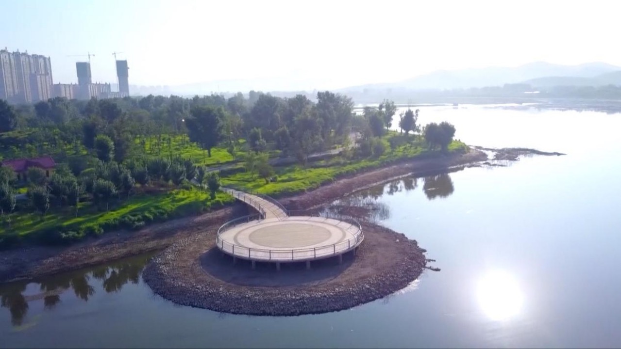 In 2014, Jinzhou vowed to resuscitate and preserve the riverside environment and conducted ecological restoration in northeast China's Liaoning province. /CGTN