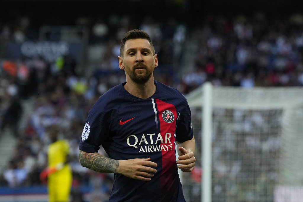 Lionel Messi of Paris Saint-Germain looks on in the Ligue 1 game against Clermont at Parc des Princes in Paris, France, June 3, 2023. /CFP