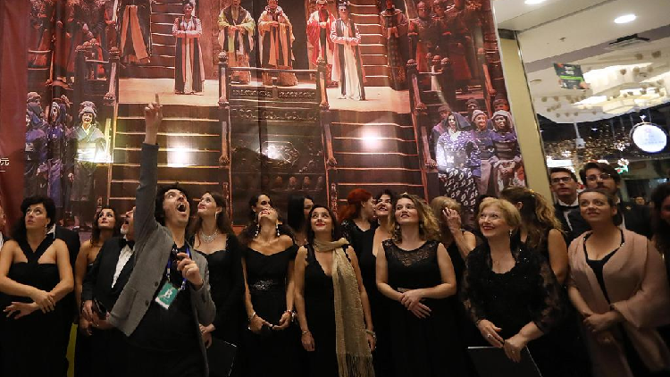 Italian opera chorus presents 'Turandot' in Nanjing - CGTN