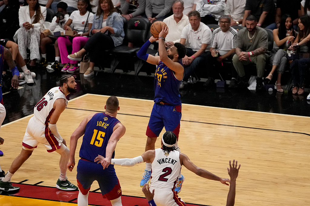Jamal Murray (#27) of the Denver Nuggets shoots in Game 3 of the NBA Finals against the Miami Heat at the Kaseya Center in Miami, Florida, June 7, 2023. /CFP