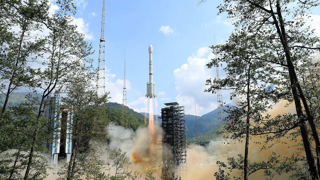 The Long March-3B rocket carrying a BeiDou navigation satellite blasts off from Xichang Satellite Launch Center in southwest China's Sichuan Province, May 17, 2023. /CFP