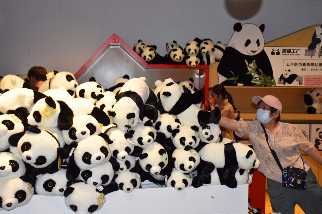 Giant panda toys are on sale inside a souvenir shop in Beijing Zoo, June 10, 2023. /CFP