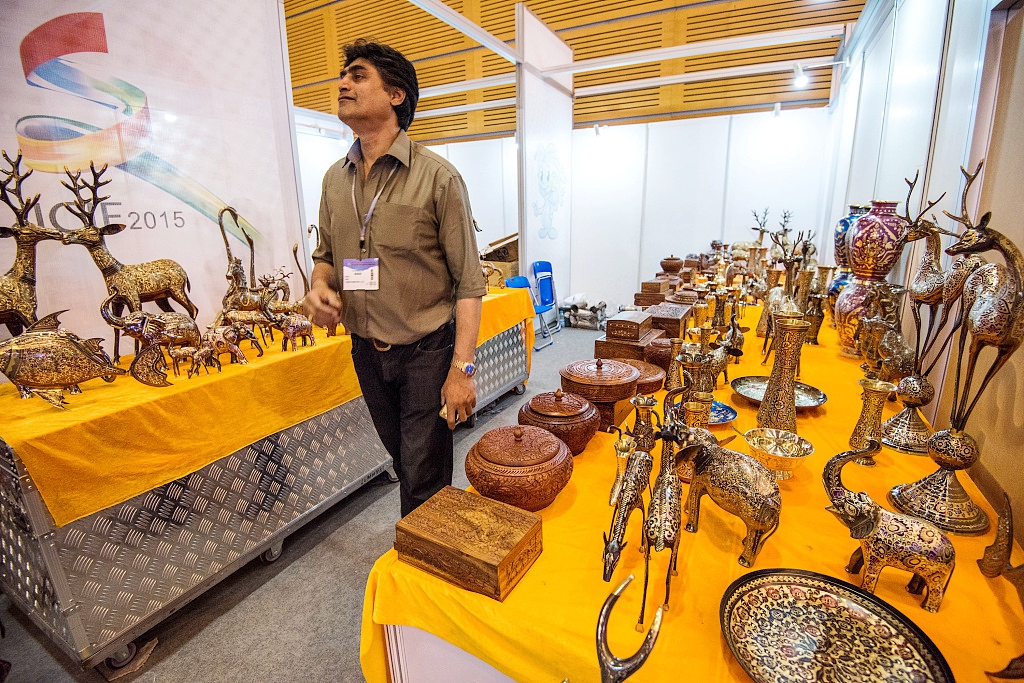 Various Palestinian handicrafts are on display at the 14th China (Shenzhen) International Cultural Industries Fair in Shenzhen, Guangdong Province, May 10, 2018. /CFP