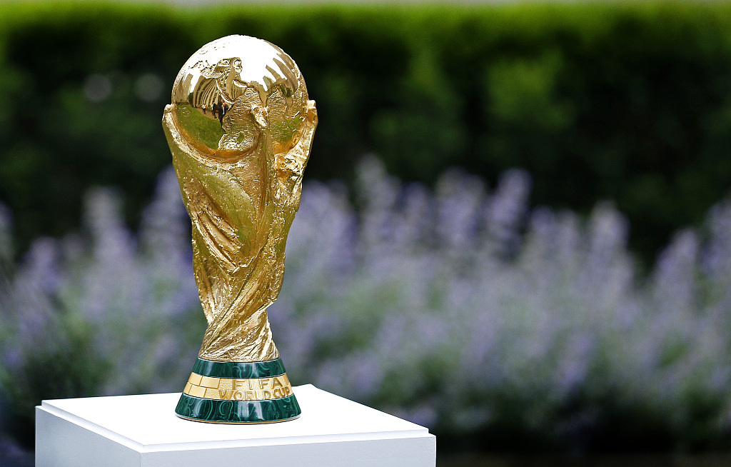 The FIFA World Cup championship trophy on display in New York City, June 16, 2022. /CFP