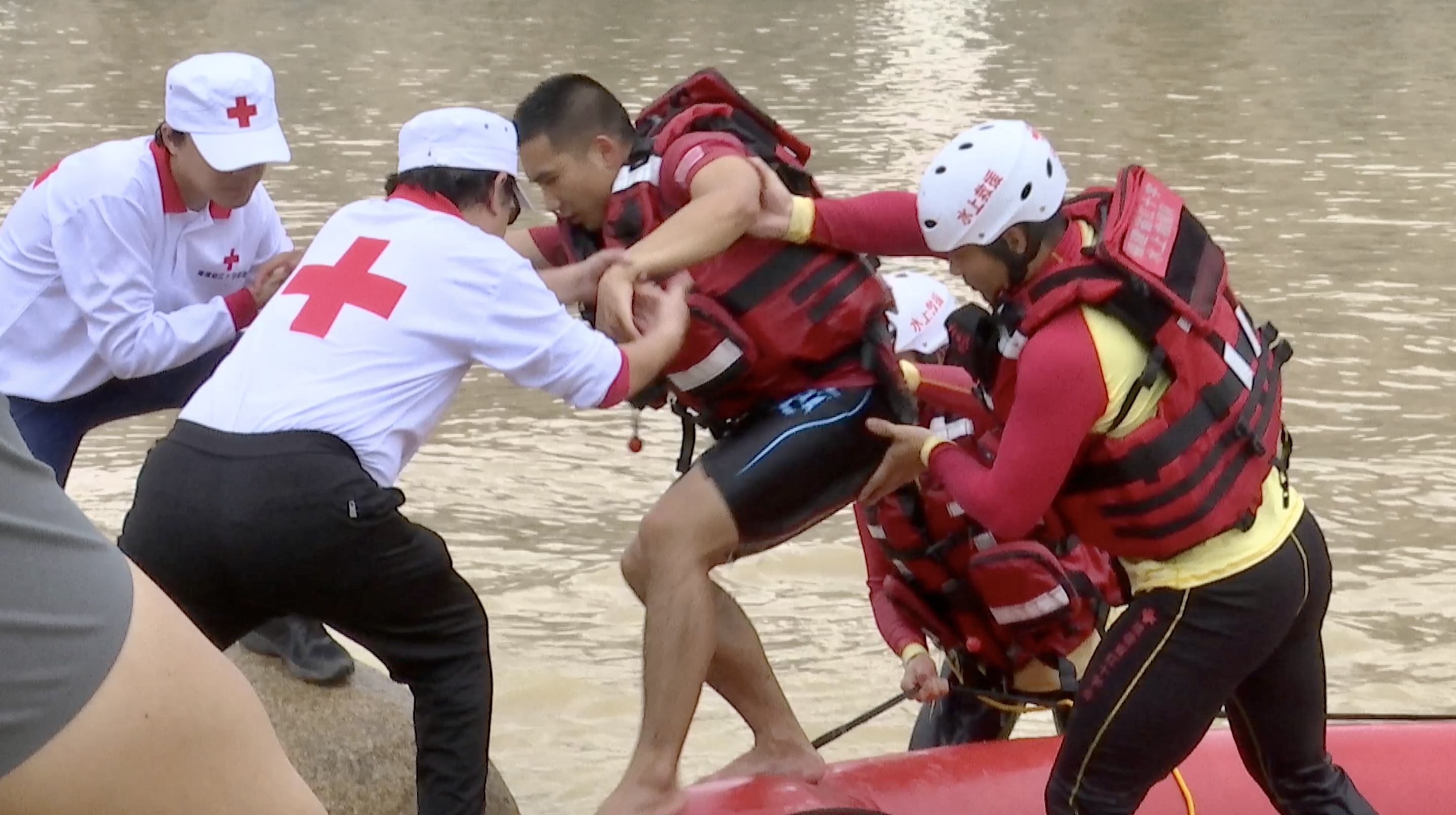 Water rescue drill. /CGTN