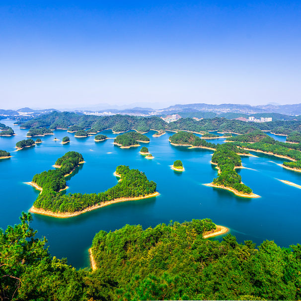 Live: Enjoy view of Qiandao Lake in E China #39 s Hangzhou CGTN