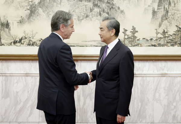 Wang Yi (R) shakes hands with Antony Blinken in Beijing, China, June 19, 2023. /Chinese Foreign Ministry