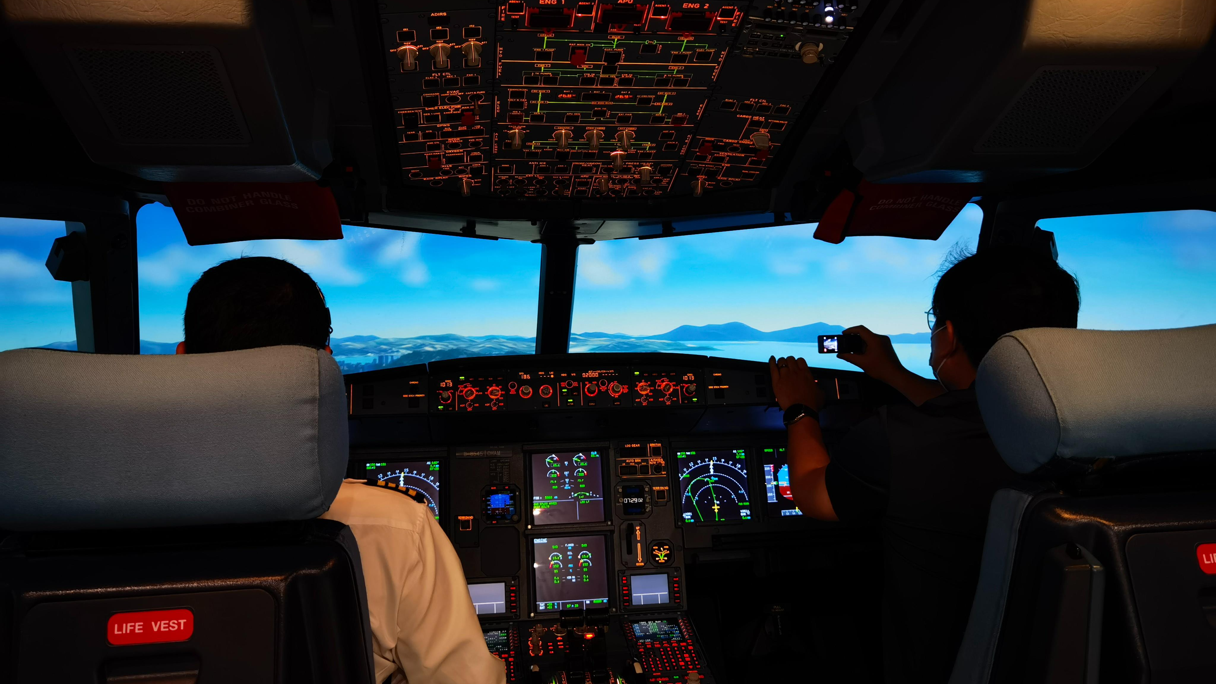 China releases its first self-developed visual system for flight simulators in Zhuhai, south China's Guangdong Province on June 20, 2023. /CMG