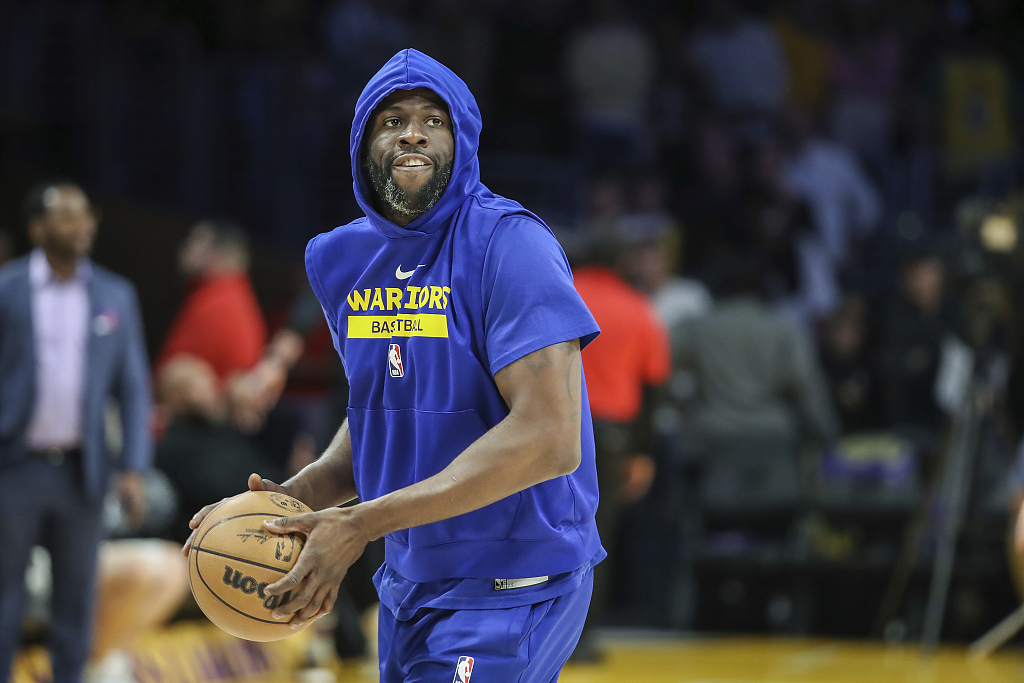 Draymond Green of the Golden State Warriors looks on during warm-up ahead of Game 4 of the NBA Western Conference semifinals against the Los Angeles Lakers at the Crypto.com Arena in Los Angeles, California, May 8, 2023. /CFP
