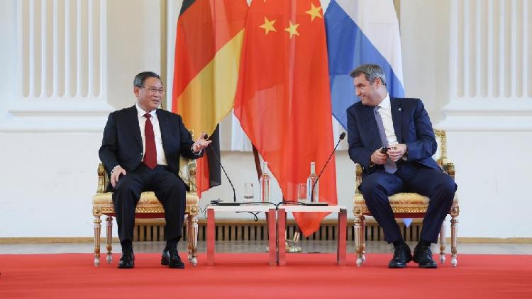 Chinese premier welcomes investment from more firms in Bavaria - CGTN