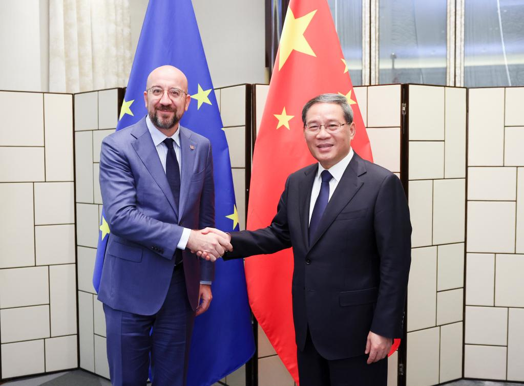Chinese Premier Li Qiang (R) meets with President of the European Council Charles Michel in Paris, France, June 22, 2023. /Xinhua