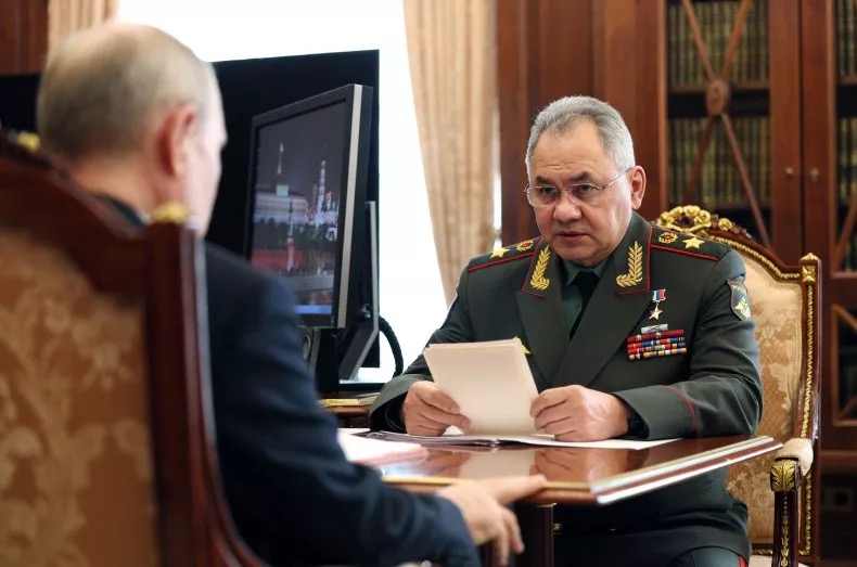 Russian President Vladimir Putin meets with Defence Minister Sergei Shoigu in Moscow on April 17, 2023. /AFP/Getty