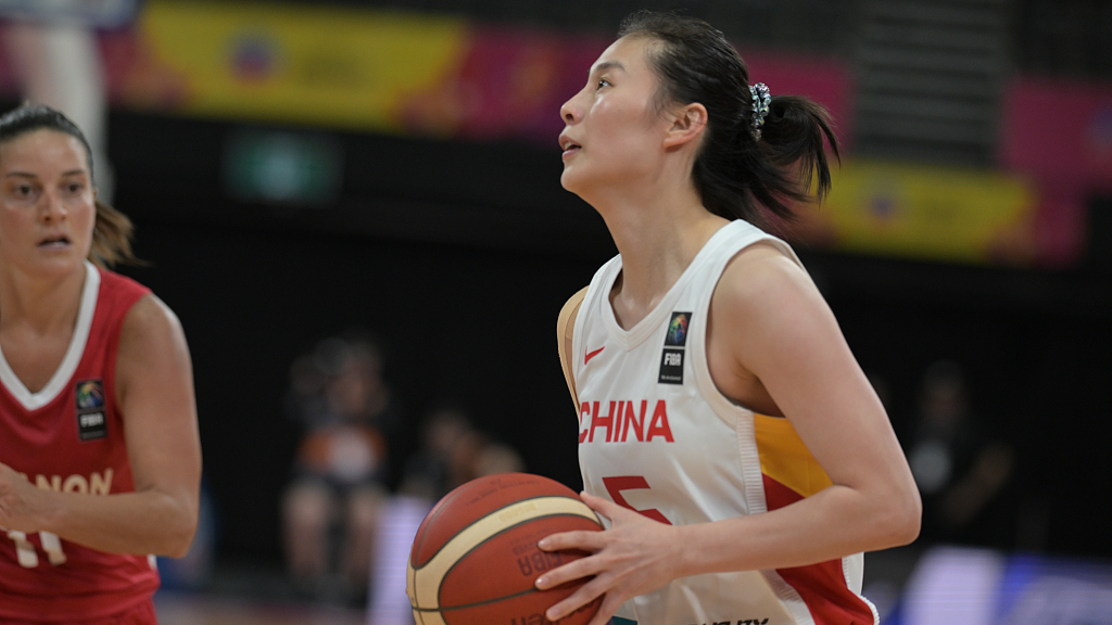 China's Wang Siyu in action during the FIBA Women's Asia Cup in Sydney, Australia, June 26, 2023. /CFP