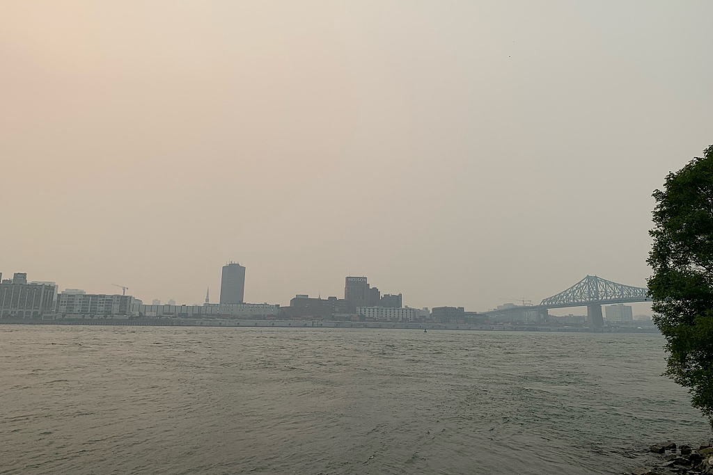 A view of Jean Drapeau Park with smoke caused by the wildfires in Montreal, Quebec, June 25, 2023. /VCG