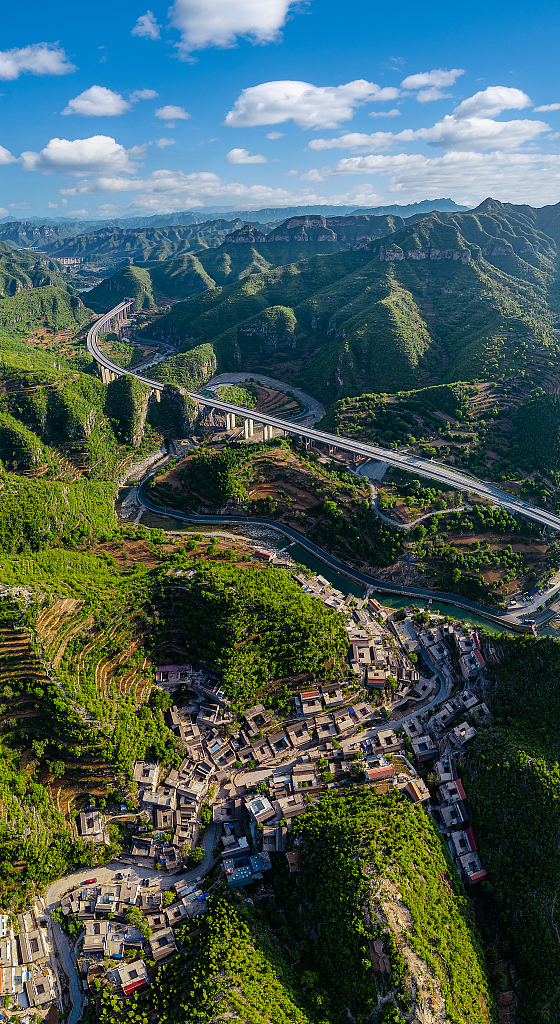A bird's-eye view of a corner of Shexian County in Handan, north China's Hebei Province. /CFP