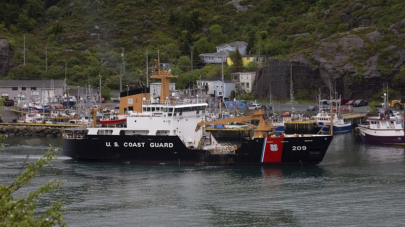 A U.S. Coast Guard ship arrives in the harbor of St. John's Newfoundland, June 28, 2023. /CFP