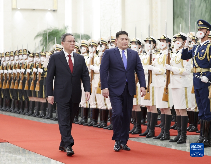Chinese Premier Li Qiang meets with visiting Mongolian Prime Minister Luvsannamsrai Oyun-Erdene in Beijing, China, June 28, 2023. /Xinhua
