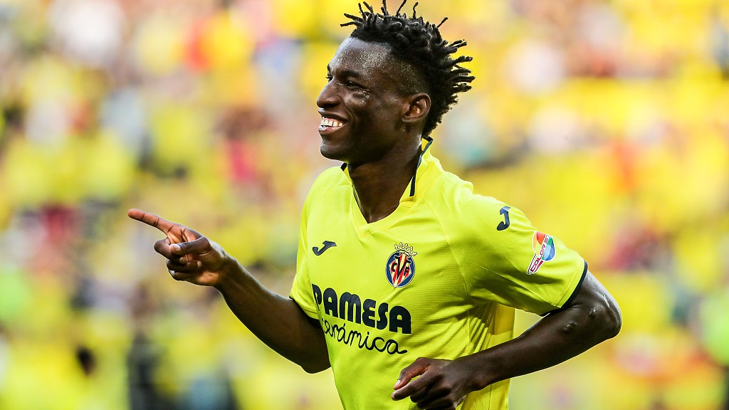 Nicolas Jackson celebrates a goal during the league match between Villareal and Cadiz at the La Ceramica Stadium in Castellon, Spain, May 24, 2023. /CFP