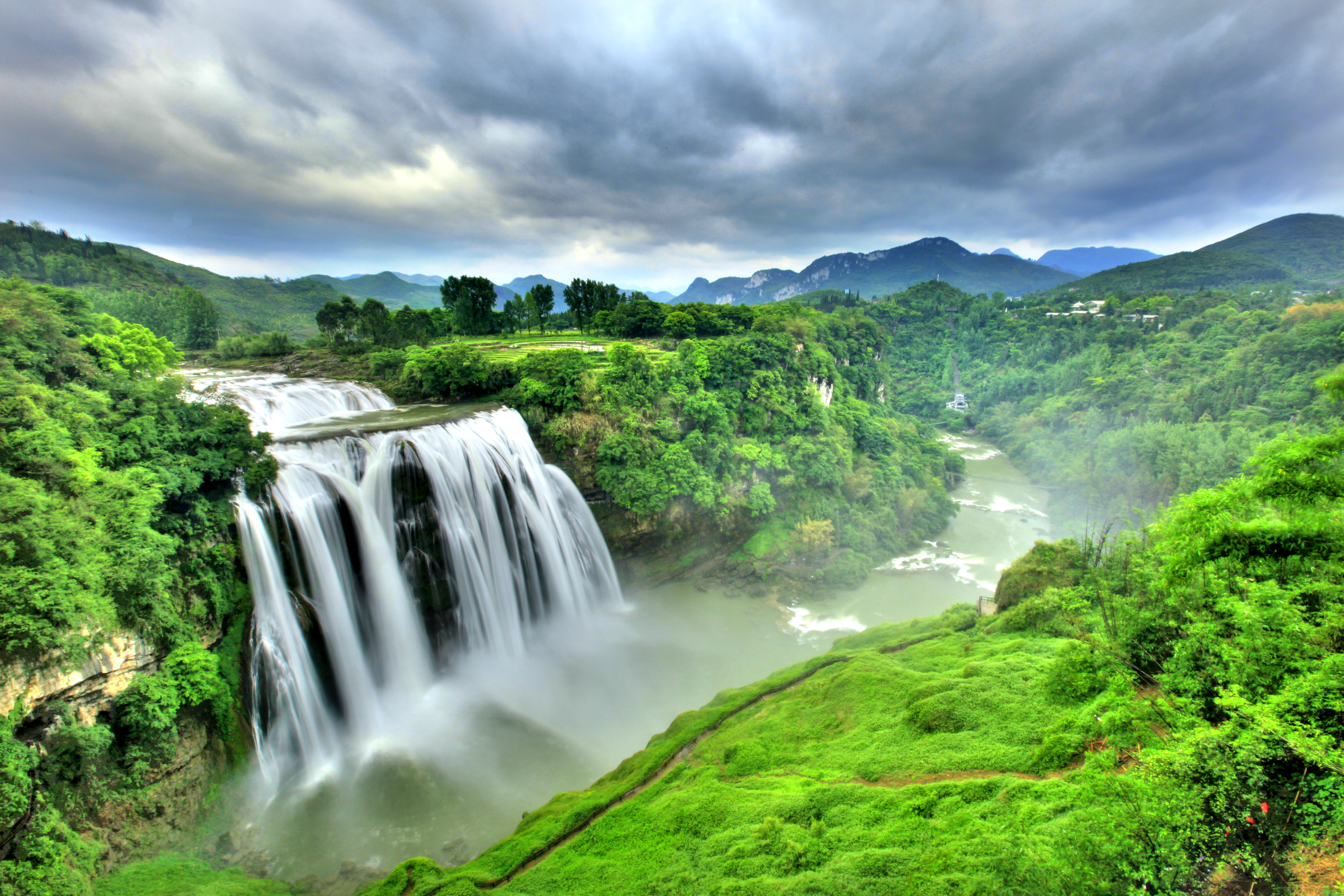 Undated photo shows the view of the Huangguoshu Waterfall in Anshun, Guizhou Province. /Photo Provided to CGTN