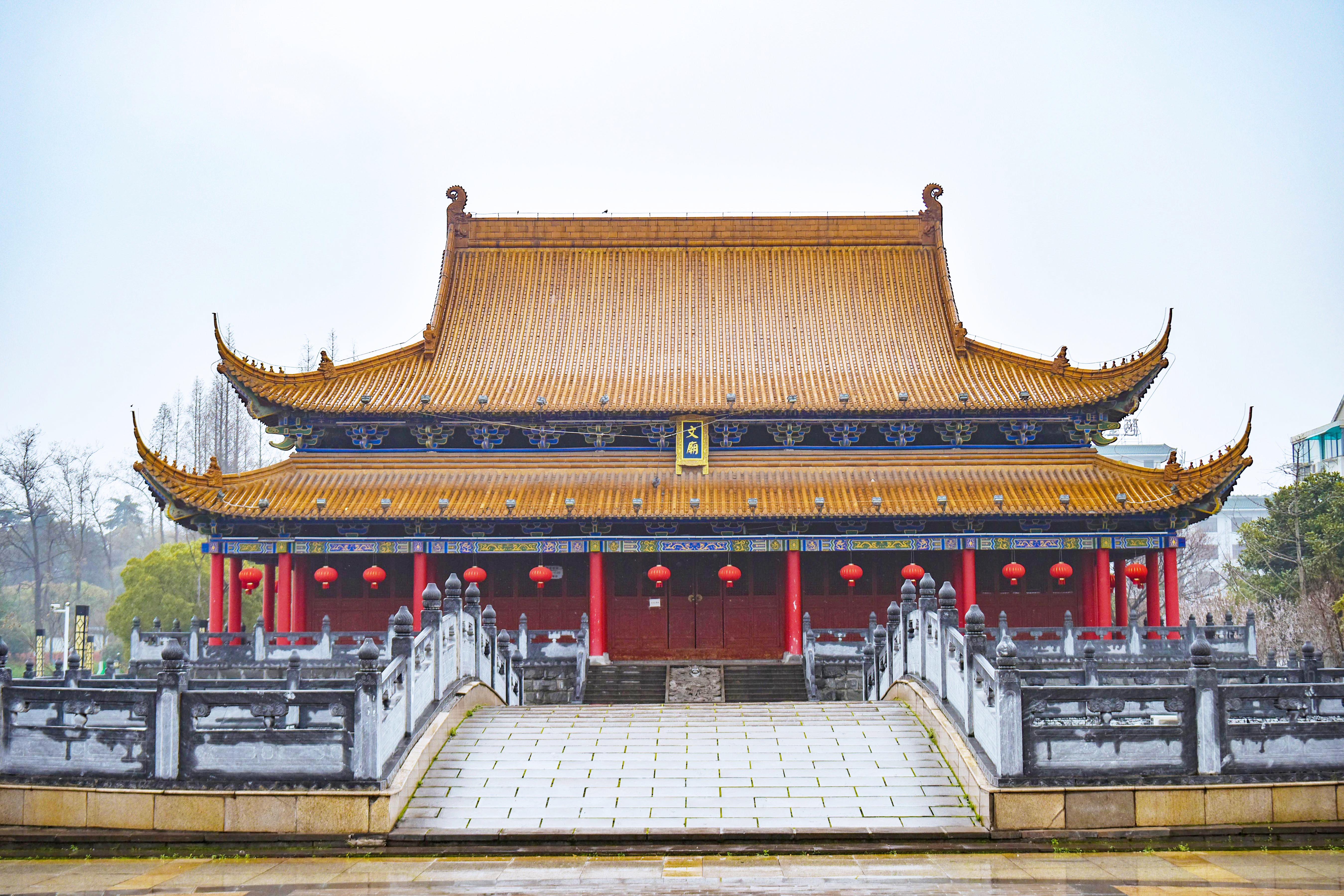 A temple in the Loushi Hut Park in Ma'anshan, Anhui Province /Photo provided to CGTN