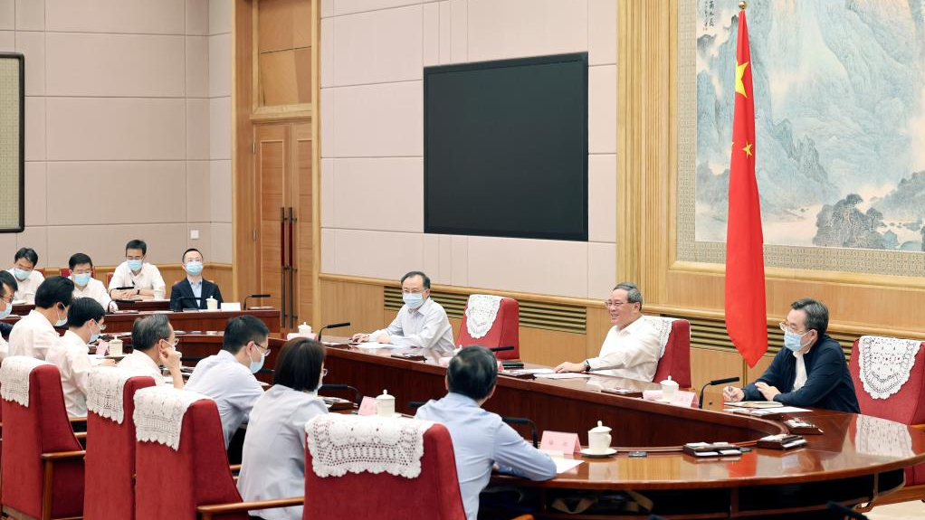 Chinese Premier Li Qiang holds a symposium on the economic situation, in Beijing, China, July 6, 2023. /Xinhua