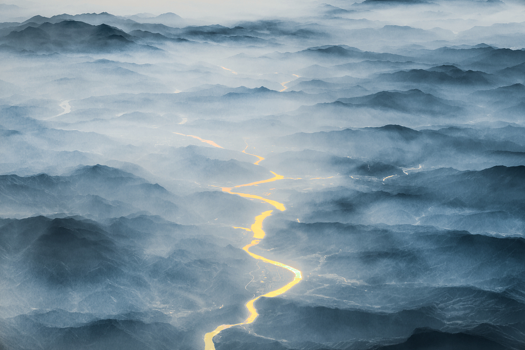 An aerial view of the upper reaches of the Yangtze River. /CFP