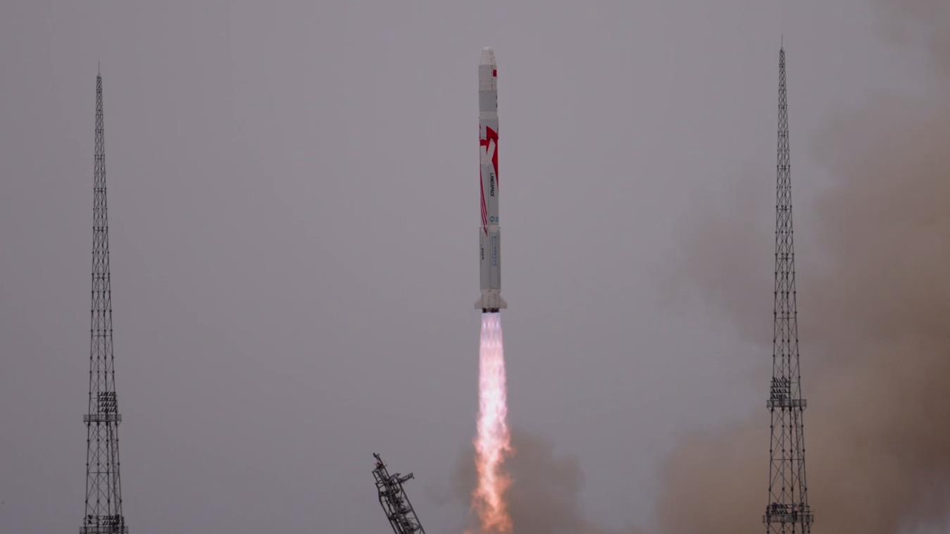 China launches Zhuque-2 Y-2 rocket at 9:00 a.m. (BJT) from the Jiuquan Satellite Launch Center in northwest China's Gobi Desert, July 12, 2023. /CGTN