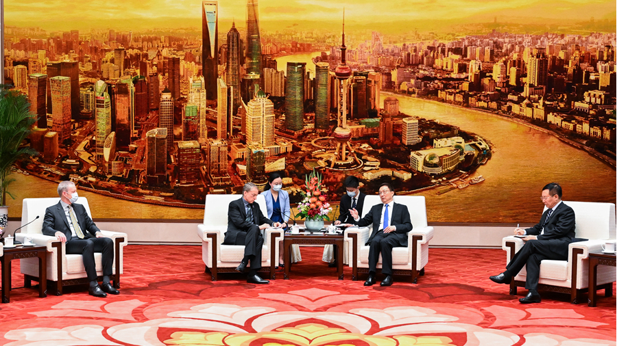 Chinese Vice President Han Zheng meets with the U.S. representatives attending the 14th round of dialogue between Chinese and U.S. business leaders and former senior officials in Beijing, China, July 11, 2023. /Xinhua