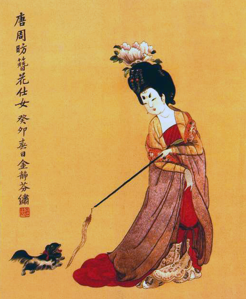 A painting shows a woman wearing a flowered headdress and thin and translucent clothes made of silk to stay cool in the summer. The hand scroll painting was by the Tang Dynasty artist Zhou Fang (730-800). /CFP