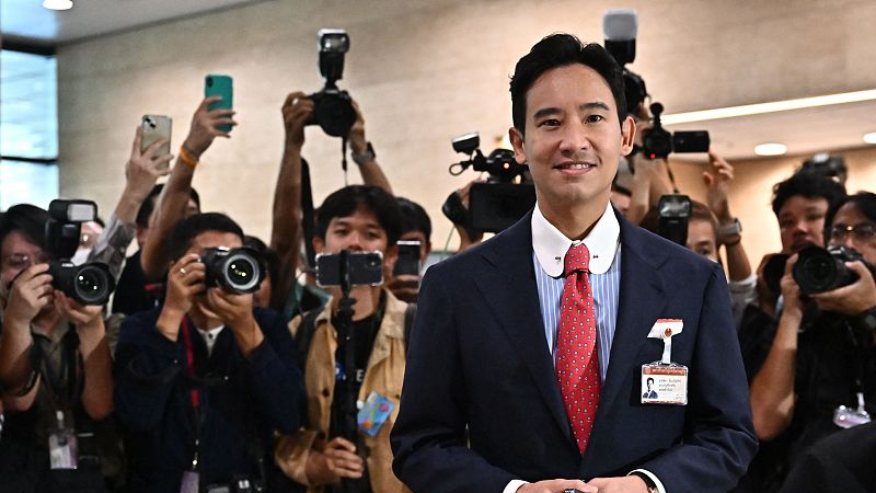 Move Forward Party leader and Thai prime minister candidate Pita Limjaroenrat arrives at the Thai Parliament before the parliamentary vote for the premiership in Bangkok, July 13, 2023. /CFP