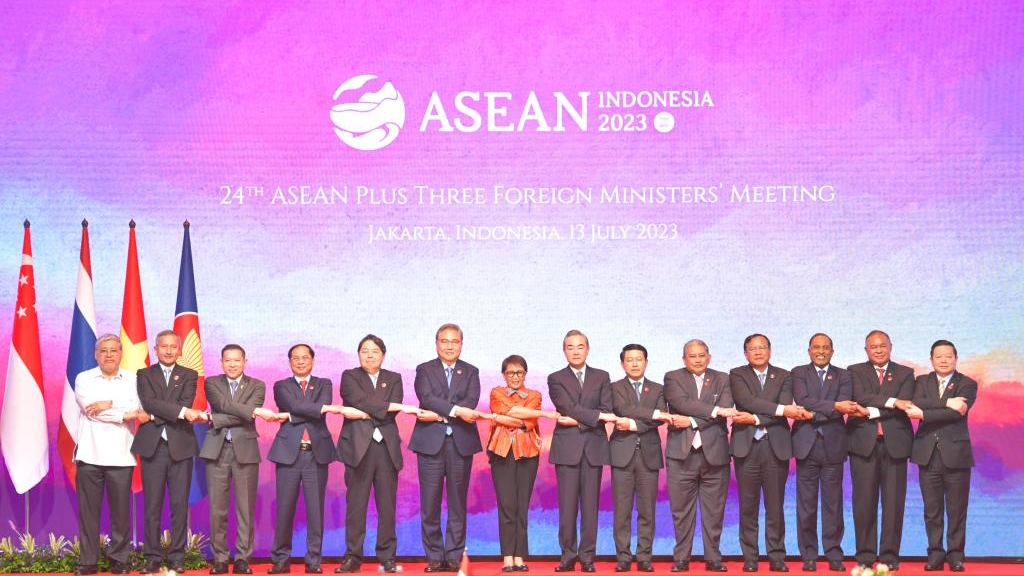 Director of the Office of the Central Commission for Foreign Affairs Wang Yi (7th R) attends the ASEAN Plus Three (APT) Foreign Ministers' Meeting in Jakarta, Indonesia, July 13, 2023. /Xinhua