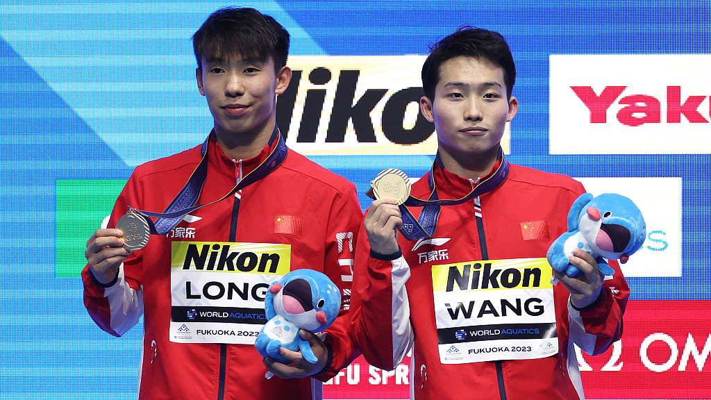 Chinese pair win World Aquatics gold in mixed 10m synchronized diving